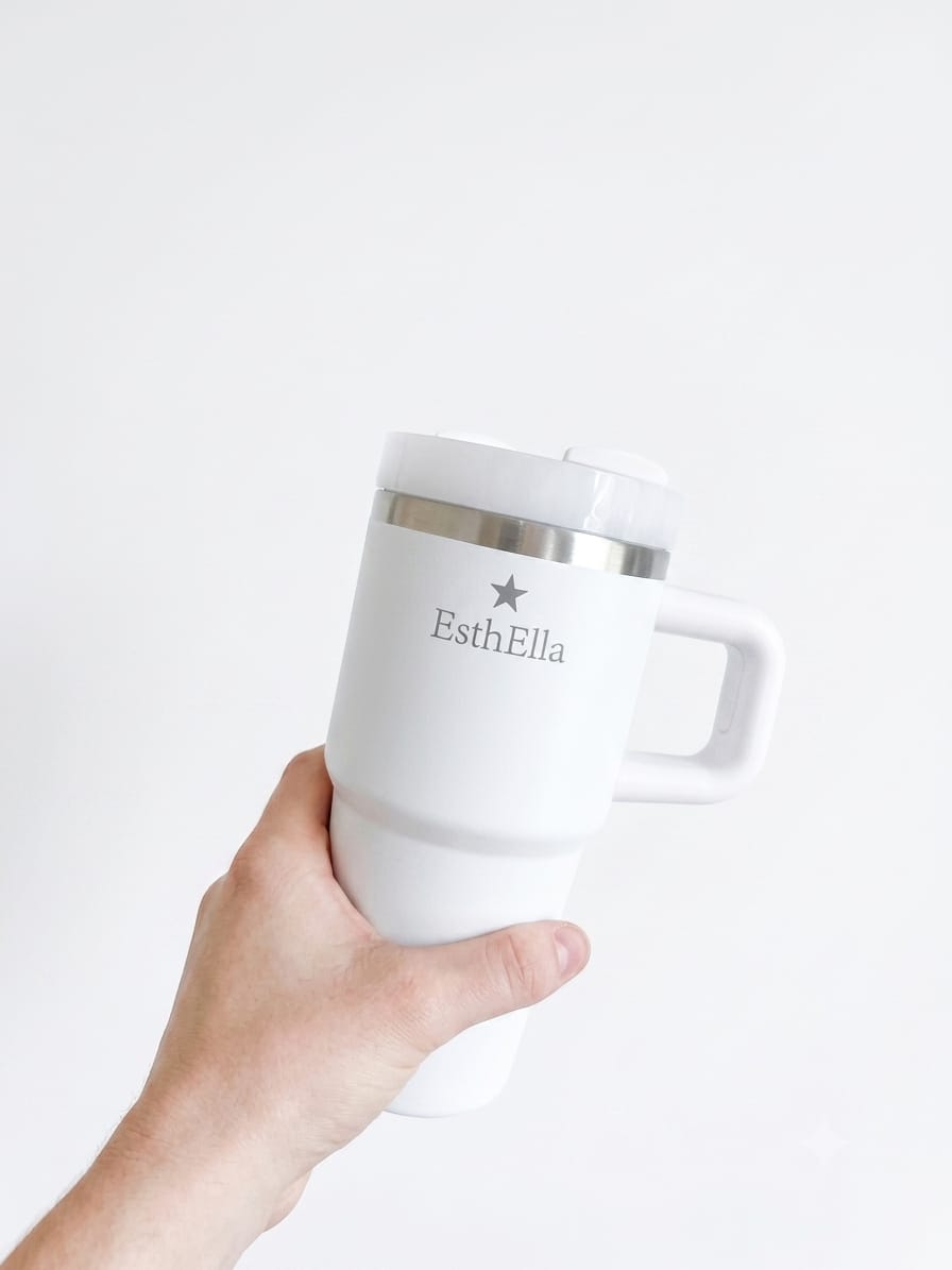 Esthella 20oz (600ml) Vacuum Insulated Tumbler Mug with Handle and Straw | Portable Leak-Resistant Travel Cup for Kids and Adults | Hot & Cold Drinks.